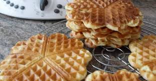 Leichte Quarkwaffeln Ww Rezept Quark Waffeln Rezepte Waffeln Backen