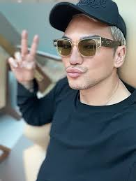 Vinnie Hacker x V Magazine ☮️ From V148 Summer 2024 Issue Model  @vinniehacker (@imgmodels) Photography @alvarobeamud V's Editor-in-Chief