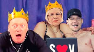 Er beteuert, er erledige das sofort. Parodie Unfassbar Knossis Mutter Ist Saschas Freundin Satire Youtube