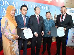 Lihat profil lengkap di linkedin dan terokai kenalan dan pekerjaan tan sri datuk di syarikat yang serupa. I Wonder Which Private Sector Can Lge Tell