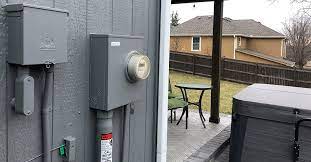 Also, the hot tub is located within 3 feet of the house , in front of a metal window. Milbank Milbank Hot Tub Disconnects