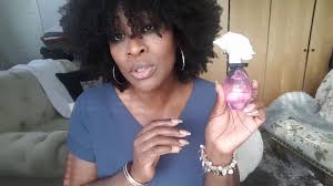 This perfume, just like the previous edition, got its inspiration from the delicate beauty of the youthful and pure roses in their bloom. Top 5 Fragrances Youtube