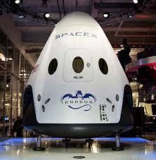 Spacex Unveils Sleek Reusable Dragon Crew Capsule New Scientist