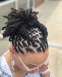 Tanieka Evans On Instagram Swipe Womenwithlocs Womenlocstyles Locs Locstyles In 2021 Short Locs Hairstyles Short Dreadlocks Styles Locs Hairstyles