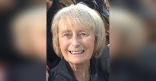 Betty Caron's Instagram, Twitter & Facebook