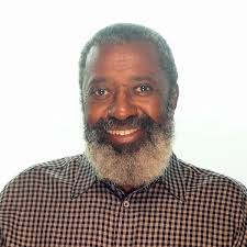 Amazon.com: Parade: 9780590454049: Donald Crews: Libros