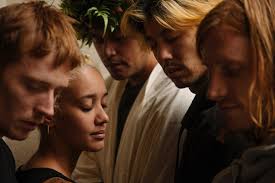 QuinzeQuinze : voyage cosmique aux antipodes