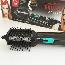 A wet & dry flat iron suits every hair type, be it coarse, fine, or curly. Product Review Vs Sassoon Wet And Dry Straightening Brush The Beauty Lifestyle Hunter