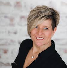 Nail Studio 319/Bella Nails and Boutique