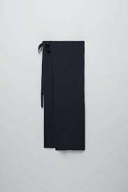 Jun 24, 2021 · zara knit midi dress. Knit Wrap Skirt Zara Slovenia In 2021 Skirts Wrap Skirt Fashion