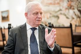 This time last year, he was sure he would not run again as mayor of budapest, but he eventually changed his mind. Tarlos Istvan Szivem Szerint Nem Indulnek Ujra Zoom Hu