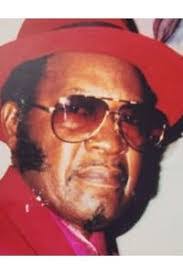 Carey Hammond's Instagram, Twitter & Facebook