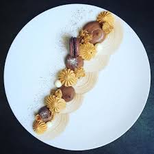 Alexis Vergnory On Instagram Guayaquil Caramel Beurre S Alexis Vergnory On Instagram Guayaqui Food Plating Dessert Restaurants Dessert Presentation