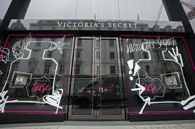 If you do something in secret , you do it without anyone else knowing. Victoria S Secret In Metrocentre Unlikely To Reopen As Retailer Goes Into Administration The Northern Echo