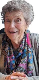 Maureen Haynes's Instagram, Twitter & Facebook