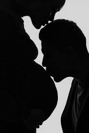 Black And White Couple Maternity Shoot Pin On Maternity Photography
