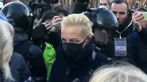Это уже второе заседание по громкому делу. Sud Naznachil Navalnomu 3 5 Goda Kolonii Ria Novosti 02 02 2021