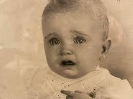 Do others feel jealous when seeing women with their mothers after losing  their own?