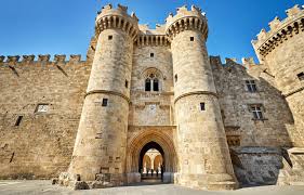 Maybe you would like to learn more about one of these? Rodos To Megaloprepes Kastro Kai H Mesaiwnikh Ths Polh News Gr