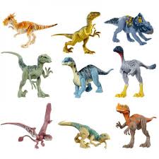 Los dinosaurios juegan a través de nuestra imaginación como criaturas reptilianas escamosas con dientes, y garras. Jurassic Word Dinosaurio De Ataque Varios Modelos