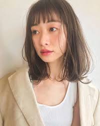 ボブ 髪の量が多い人におすすめヘアスタイル 髪型 lala magazine ララマガジン 30代 髪型 ロブヘア ミディアムヘア