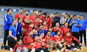 تقام اليوم قمة كرة اليد المصرية، إذ يواجه الفريق الأول بالنادي الأهلي غريمه التقليدي الزمالك مجددًا، ضمن منافسات نهائي بطولة كأس مصر لكرة اليد. Zify43knkkt85m