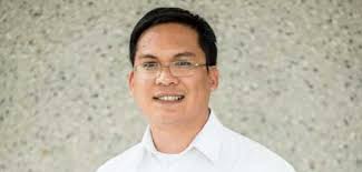 God is the source of life, wealth and honour. Live life for His glory.”