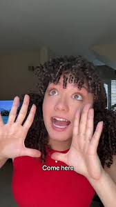 Con quien?!😂 mañana les dire una sorpresaaa🥳