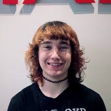 Denny Davidson's Instagram, Twitter & Facebook