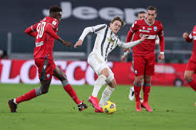 Log (92) advertisement challonge premier. Juve Dismiss Spal To Set Up Derby D Italia In Coppa Italia Semifinals Black White Read All Over