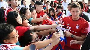 Fc bayern is the first european top club offering an application in china. Chinese Fans Bayern Munich Scores East