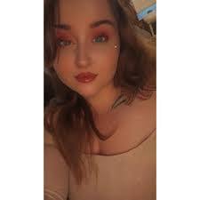 Crystal Purvis's Instagram, Twitter & Facebook