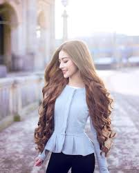 Growing Up In The Rural Outskirts Of Adelaide Australia I Was Surrounded With Vast Amounts Of Space Miles An Pricheski Idei Dlya Volos Krasivye Dlinnye Volosy