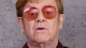 Elton John, grave infezione a un occhio: "Ci vorrà tempo prima che la vista  ritorni"