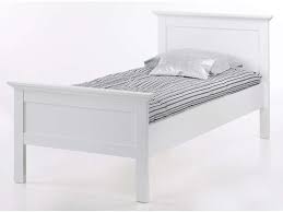 Robuste et esthétique, ce lit est. Lit 90x200 Cm Harlington Coloris Blanc Vente De Lit Enfant Conforama
