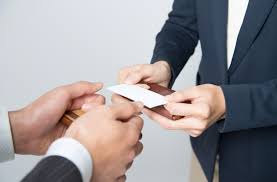 But there are some unwritten rules when it comes to exchanging business cards. Cultural Tips For Doing Business In Vietnam Bizivietnam