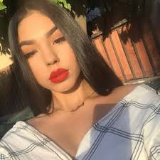 Luna Guzman 🥰 (@lunadidthat_)