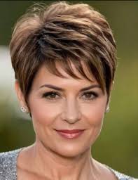 Lindos cortes de cabelo curto feminino para senhoras +50 anos 😍❤️