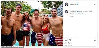 As of 2019, carl nassib currently plays for the tampa bay buccaneers as their defensive end. 0l3xgf Mg 56hm