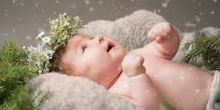 Nama bayi perempuan islami huruf q dan artinya idenamaislami com sudah banyak para calon orang tua yang menyematkan nama anak perempuan dengan awalan huruf q. 400 Nama Anak Islami Modern Beserta Artinya Penuh Makna Mendalam Merdeka Com