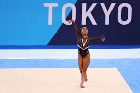 People are in shock because she wasn't 100% perfect this week, they learned she isn't superhuman and she held her head high and didn't apologise. Zvdadd Y1f6fzm