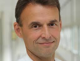 Erste Generation Pflegefachfrauen und -männer am AGP Viersen