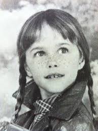 The opening montage of the Tabitha series says 'Tabitha grew up with braces  & freckles'. I didn't have either, so the art department painted them on!