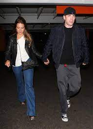 Chris evans' girlfriends have been a matter of discussion for years. Pin By Li Lynn On Chris Evans Girlfriend Chris Evans Girlfriend Chris Evans Chris