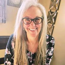 Calgary Co-op would like to congratulate Karrie Fox, Food Operations  Manager for leading with passion, compassion and making a positive impact!  With 39 years of unwavering dedication, Karrie Fox…