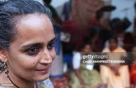 39 Booker Prize Winner Arundati Roy Stock Photos, High-Res Pictures, and  Images