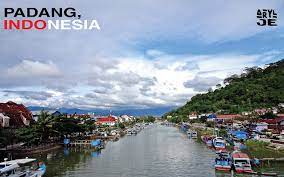 Jika sahabat travelingmedan.com sedang berada di. Tarikan Dan Aktiviti Menarik Di Padang Indonesia Aryl Je Travel Livestyle Photography