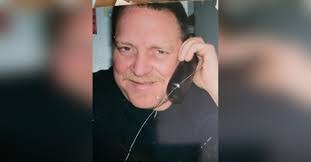 Daniel Spry's Instagram, Twitter & Facebook