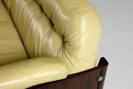 We did not find results for: Mid Century Modern Sofa In Hardwood And Leather From Lineart Moveis E Decoracao Brazil 1960s For Sale At Pamono