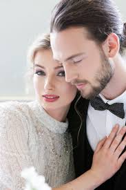 Pretty dessert ideas for swanky, luxurious weddings